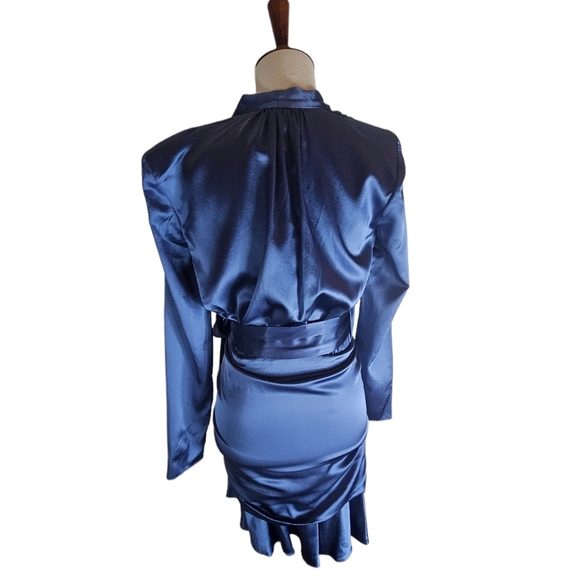 Veronica Beard Agatha Silk Ruched Wrap Mini Dress 2 NWT - Picture 3 of 10